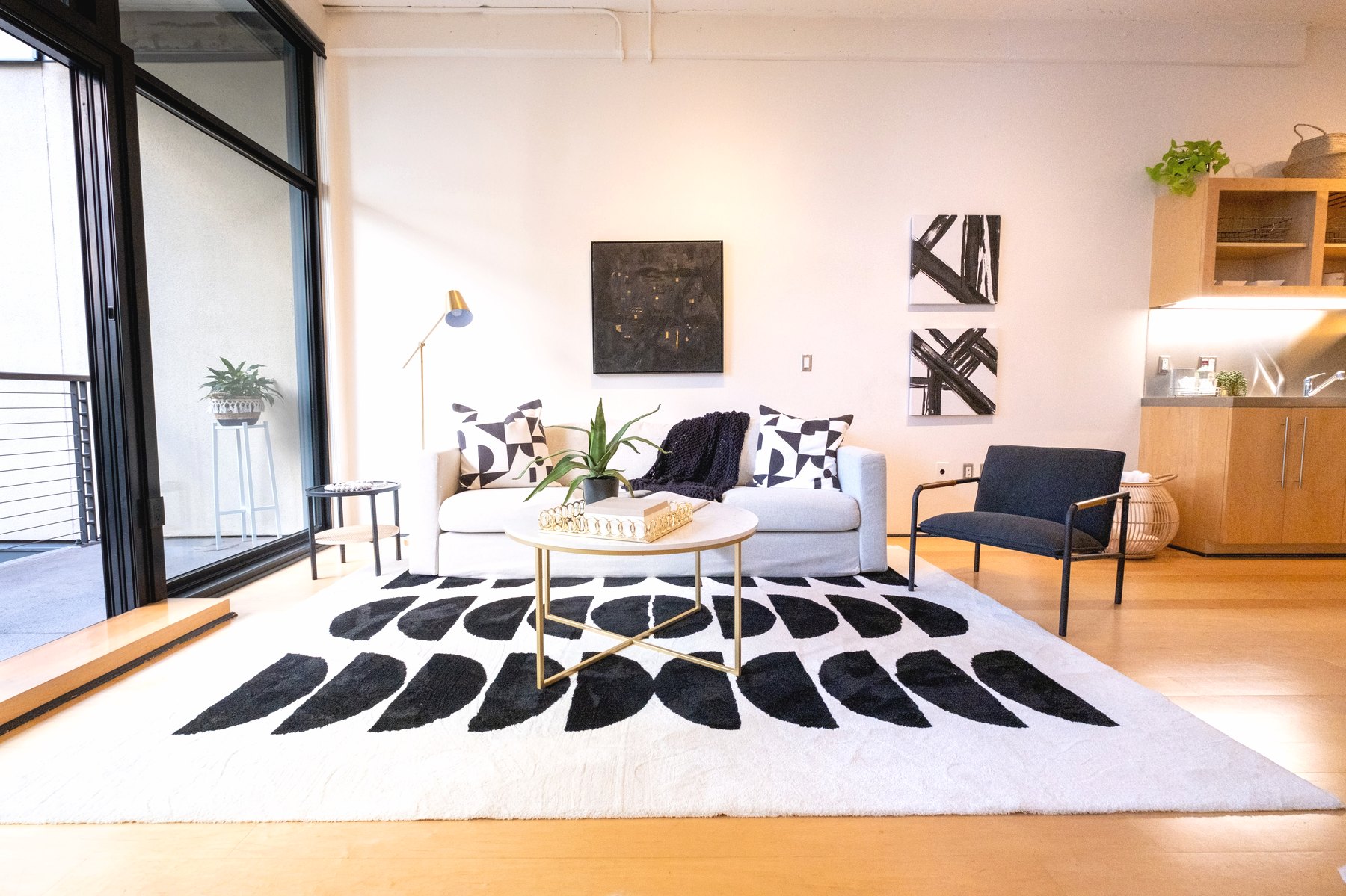 830 NW 11th Ave #402, Portland, OR 97209